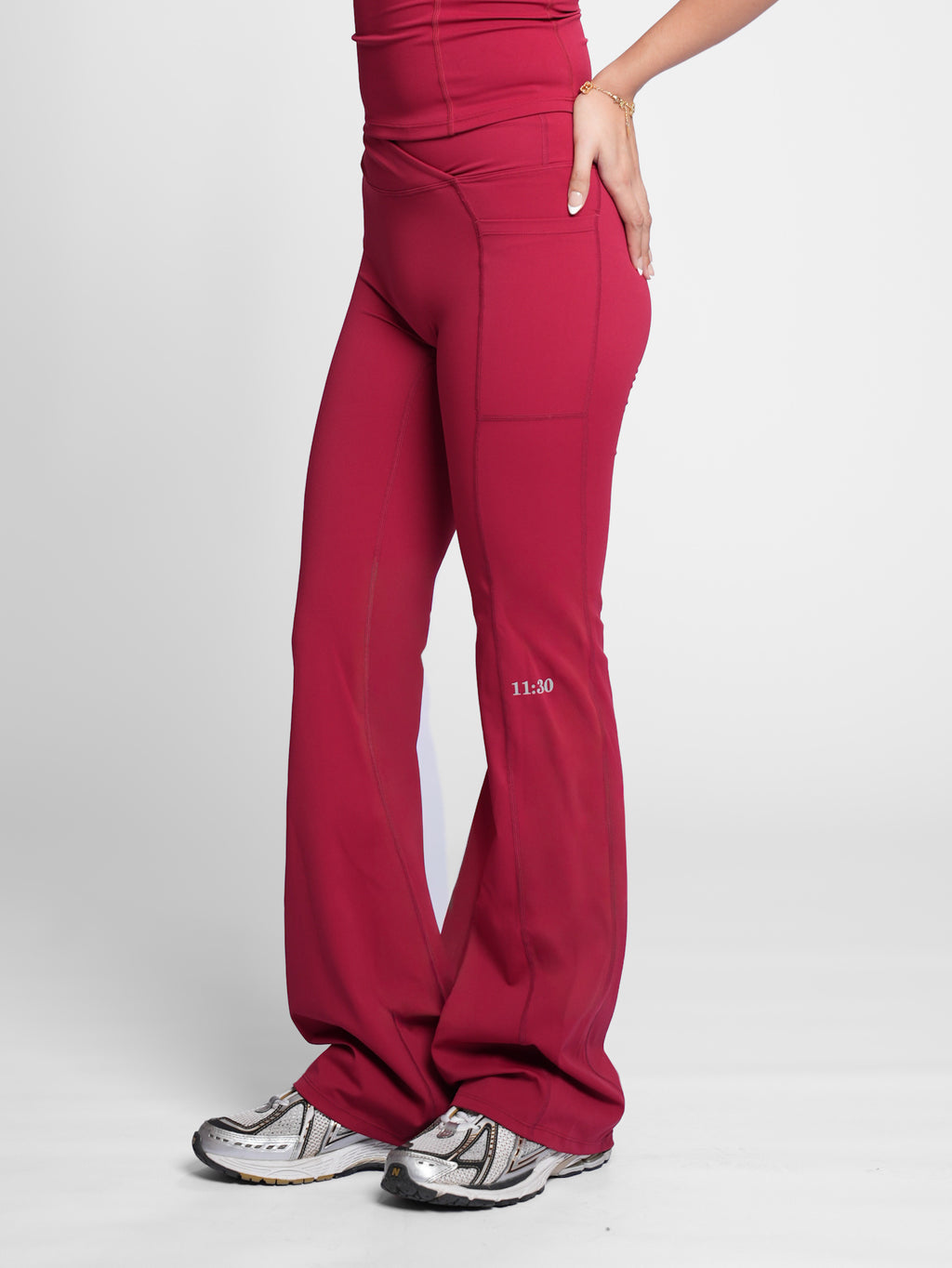 Hourglass Flared Leggings in Cherry Red