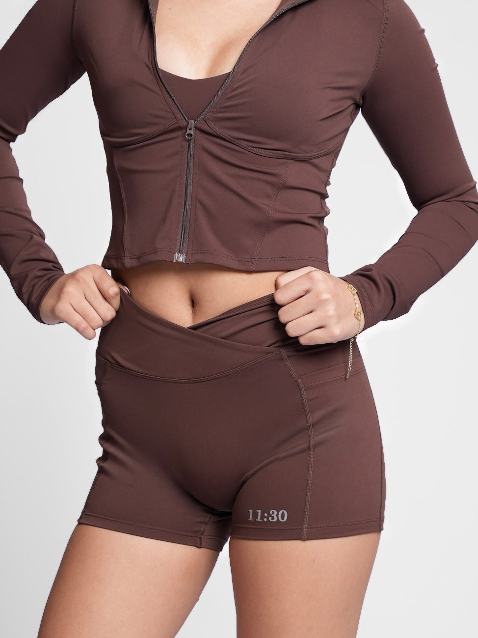 Hourglass Shorts in Choco Brown